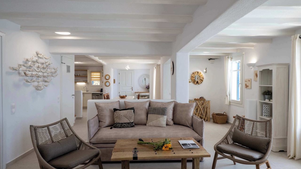 Photo of Livingroom in Agios Stefanos