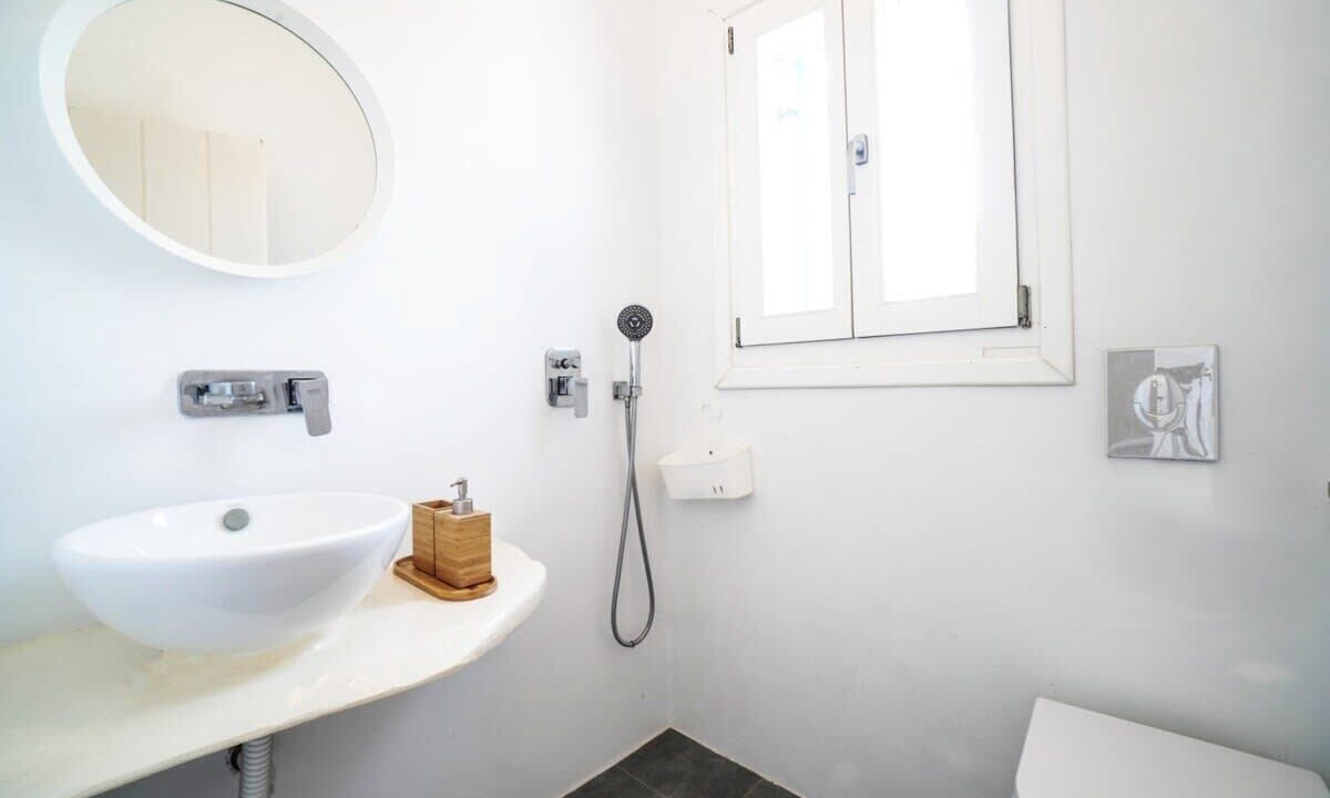 Photo of Bathroom in Panormos