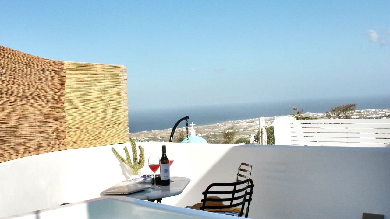 Photo of Outdoor in Fira