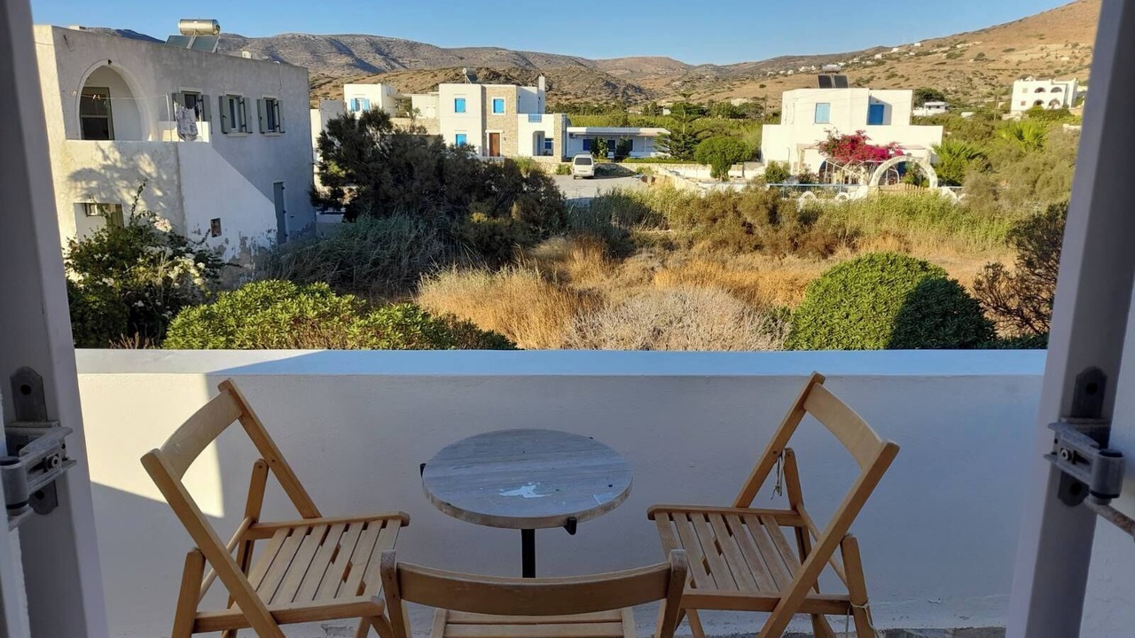 Photo of Patio Balcony in Ios Town