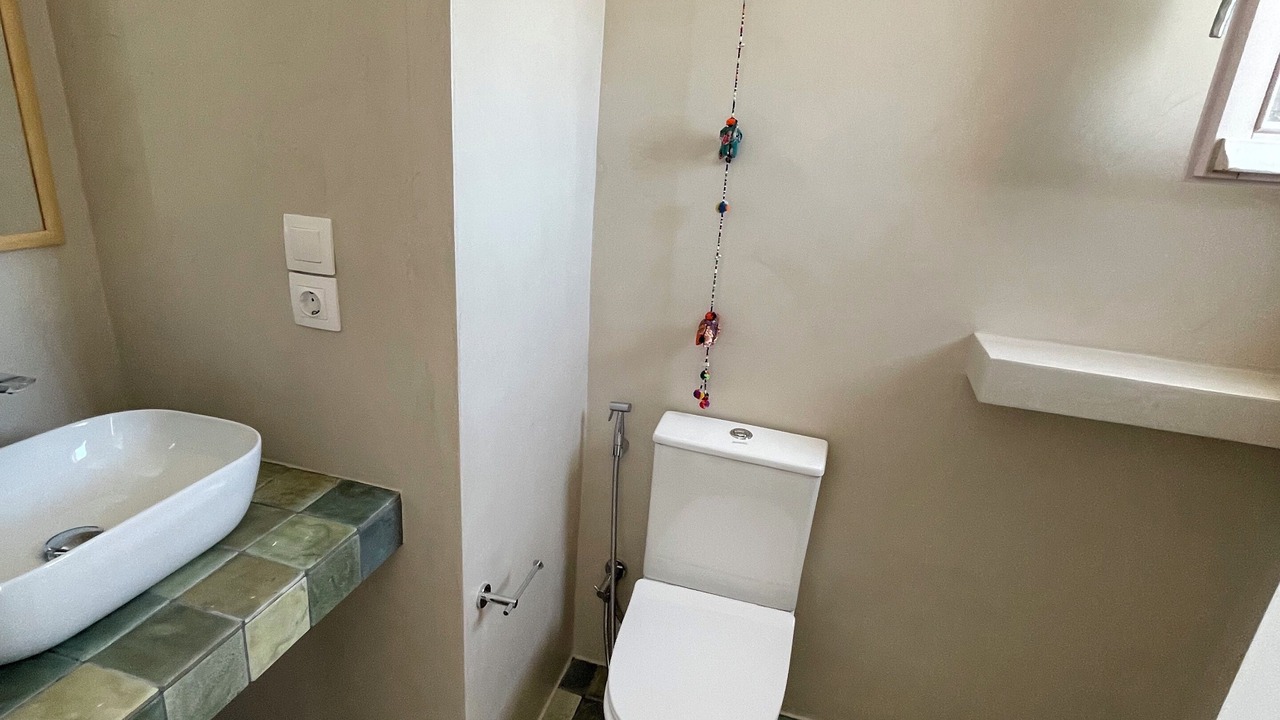 Photo of Bathroom in Ios Town