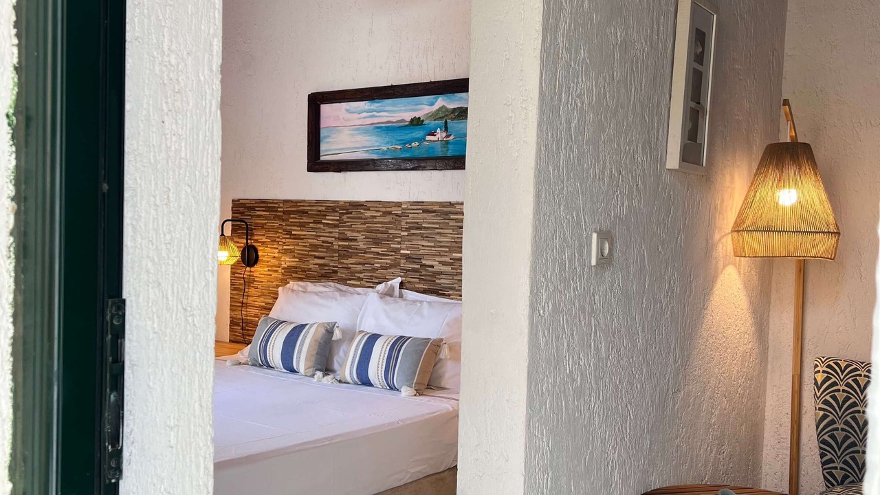Photo of Bedroom in Petaleia