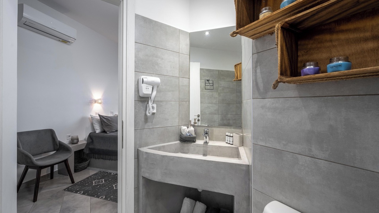 Photo of Bathroom in Haraki