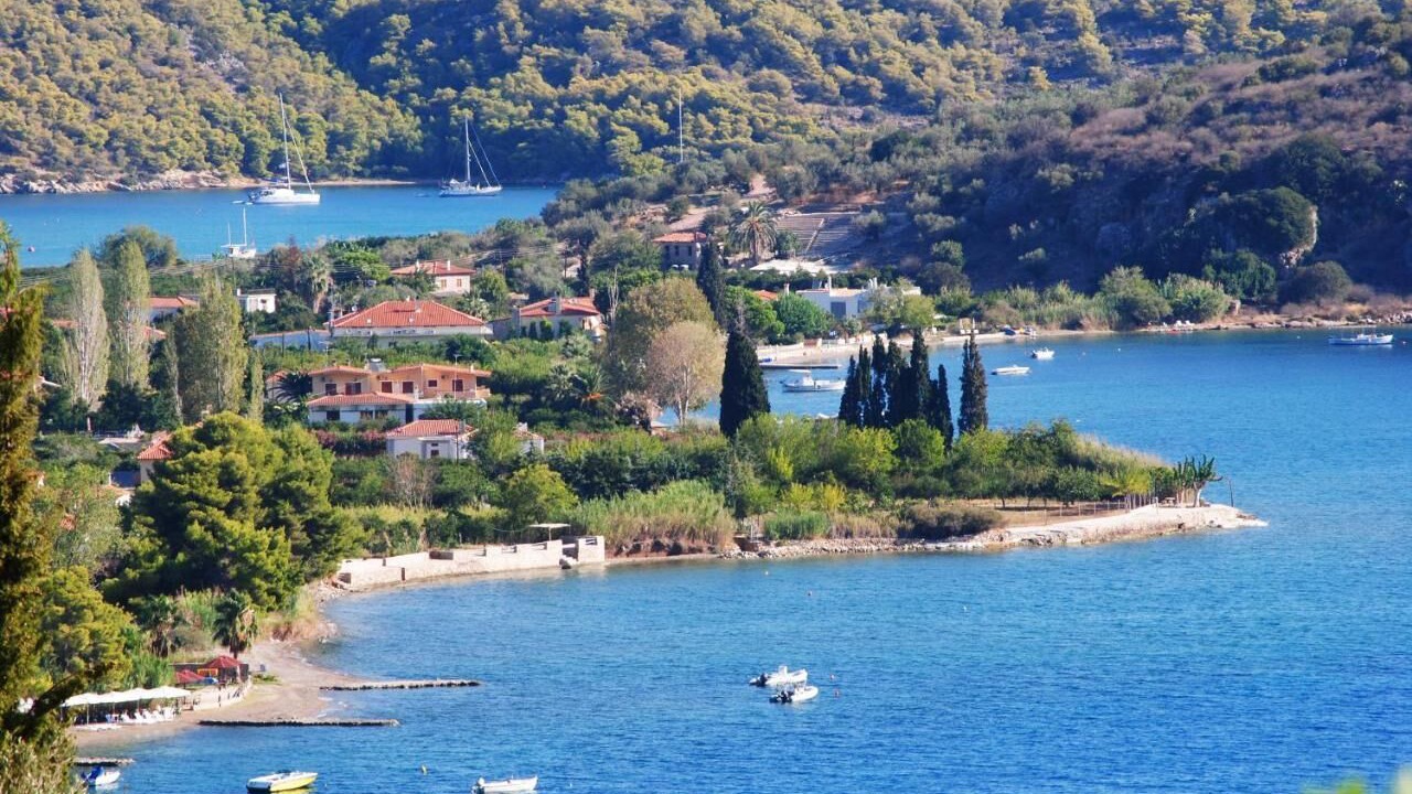 Photo of Outdoor in Melissopetra