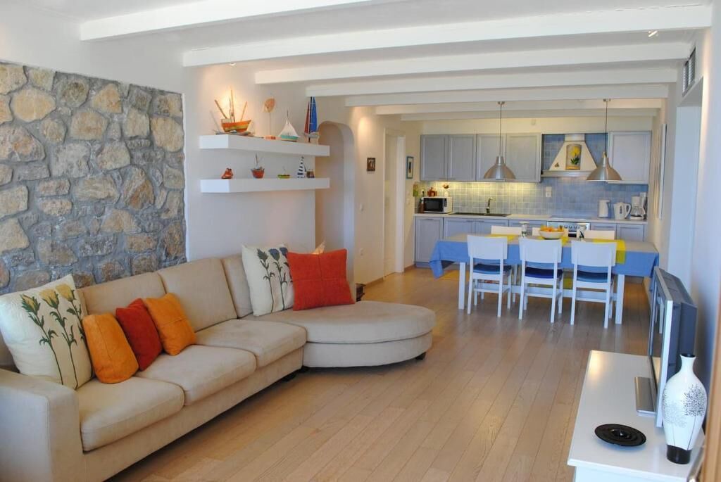 Photo of Livingroom in Melissopetra