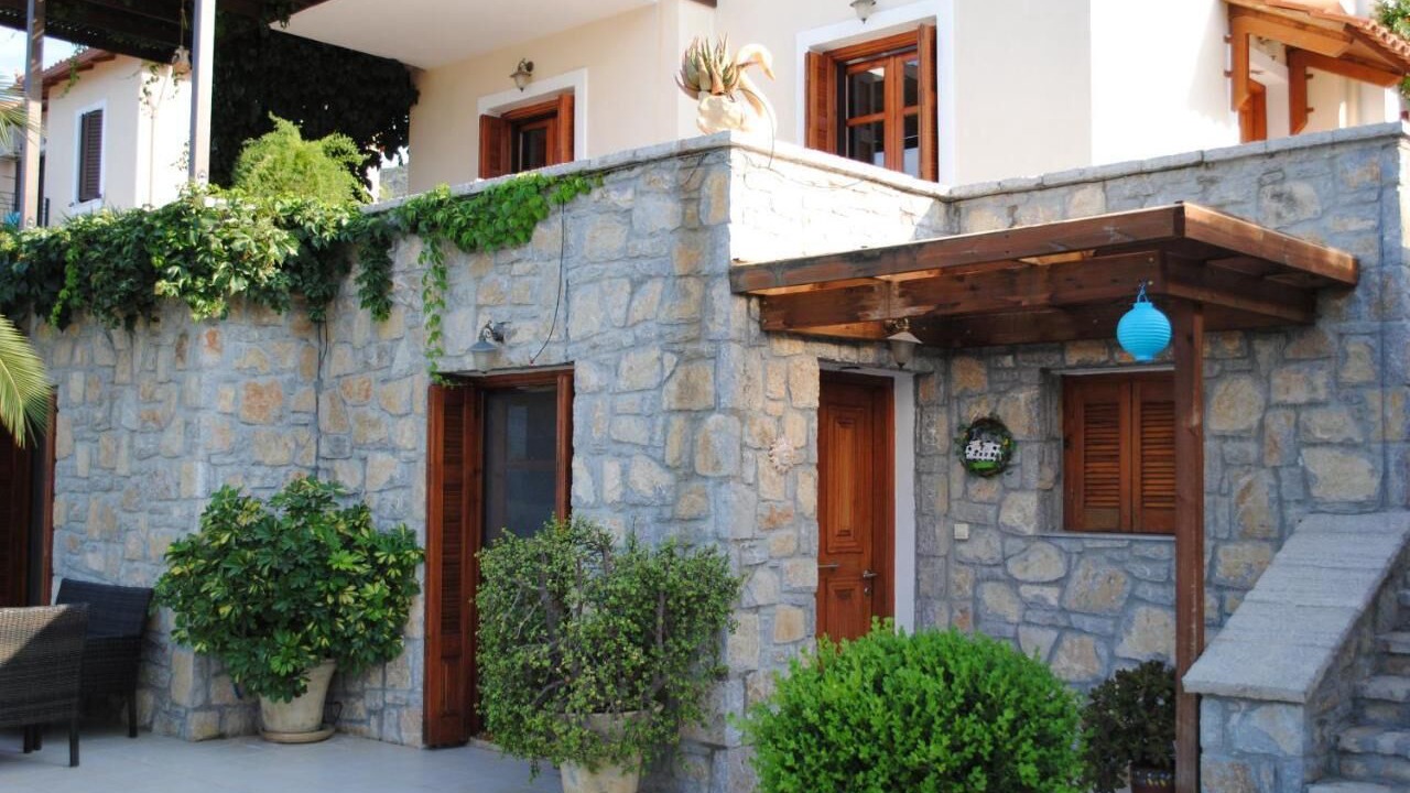 Photo of Outdoor in Melissopetra