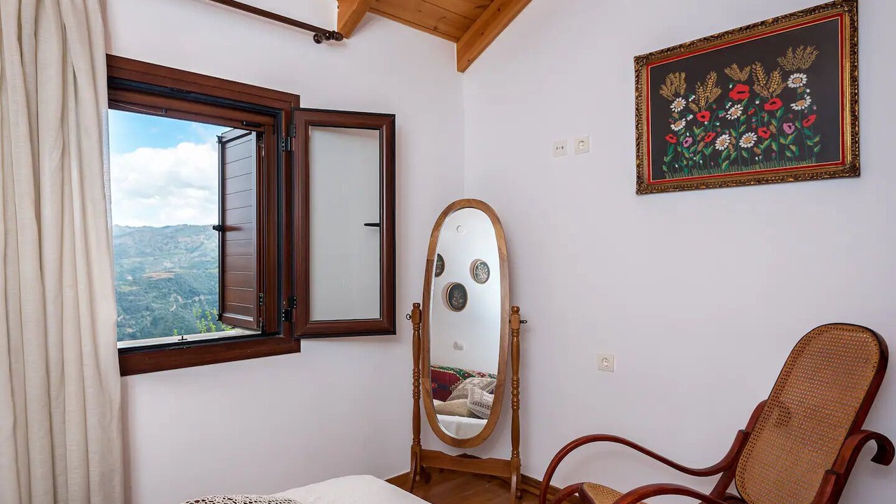 Photo of Bedroom in Lakkoi