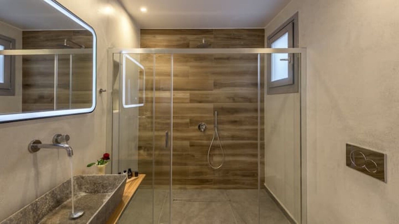 Photo of Bathroom in Adamas