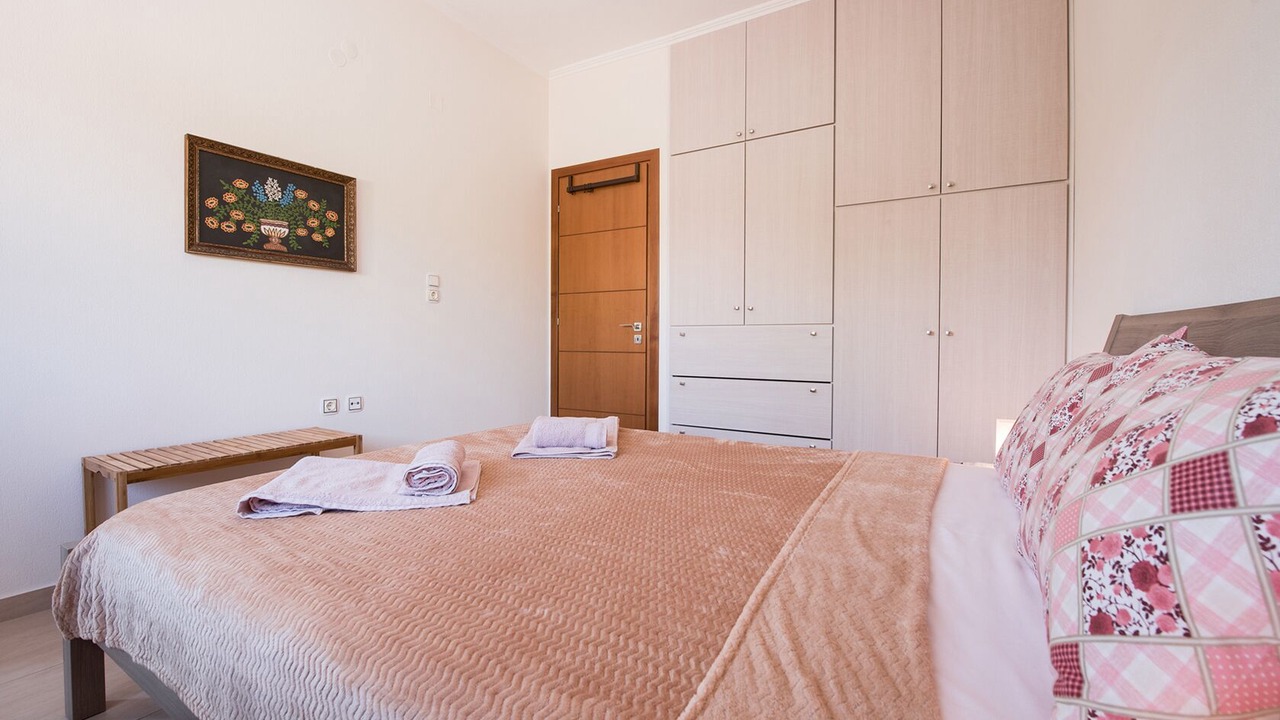 Photo of Bedroom in Anatoli