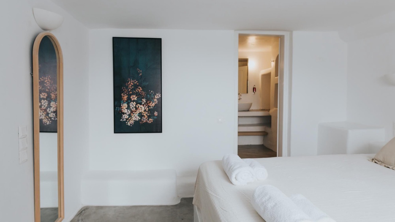 Photo of Bedroom in Platis Gialos