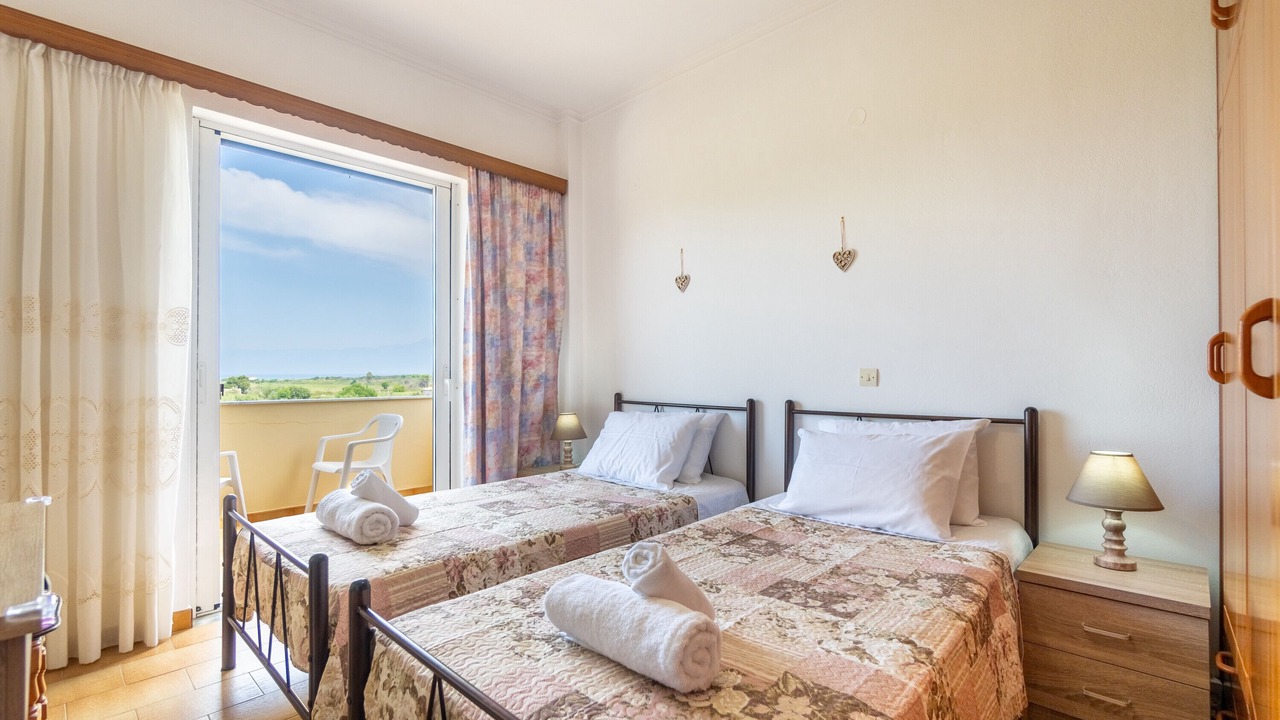 Photo of Bedroom in Almiros Beach