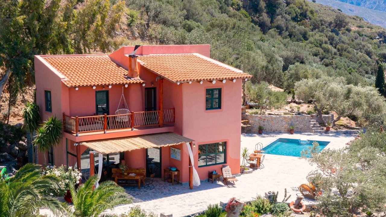 Photo of Outdoor in Mariou