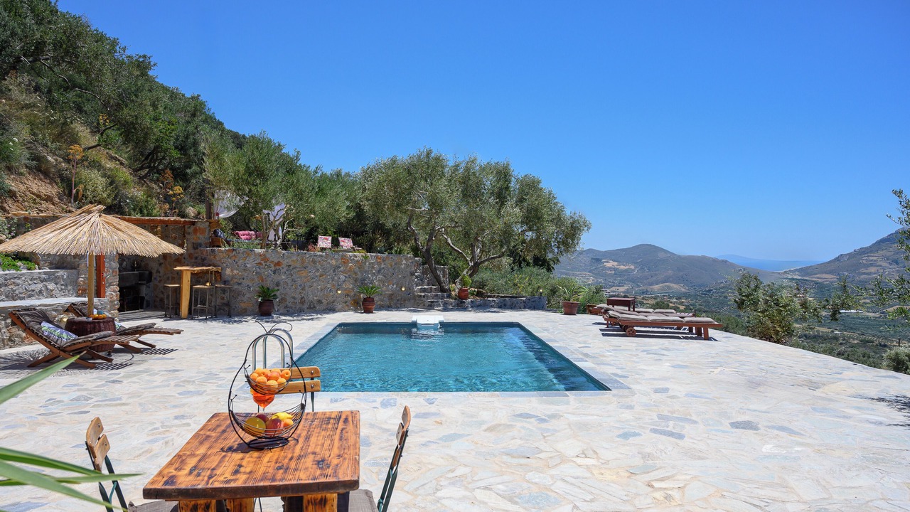Photo of Outdoor in Mariou