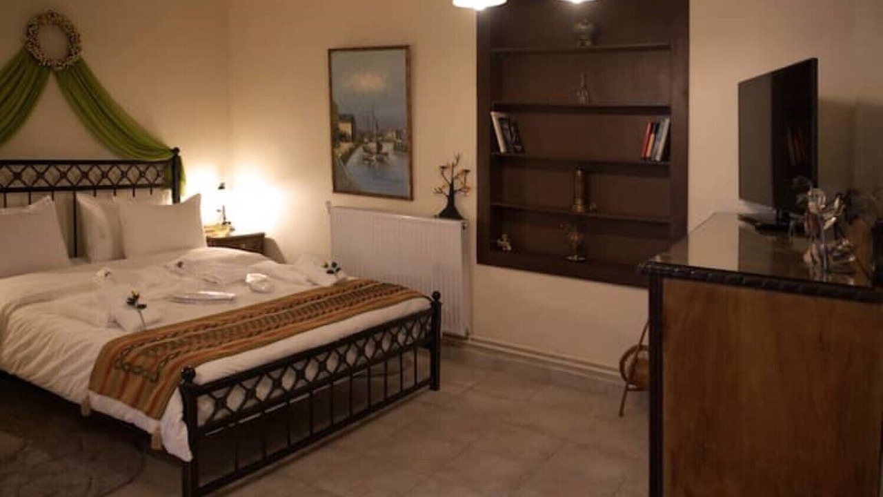 Photo of Bedroom in Volos City Centre