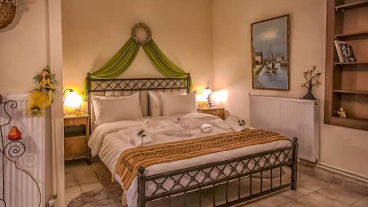Photo of Bedroom in Volos City Centre