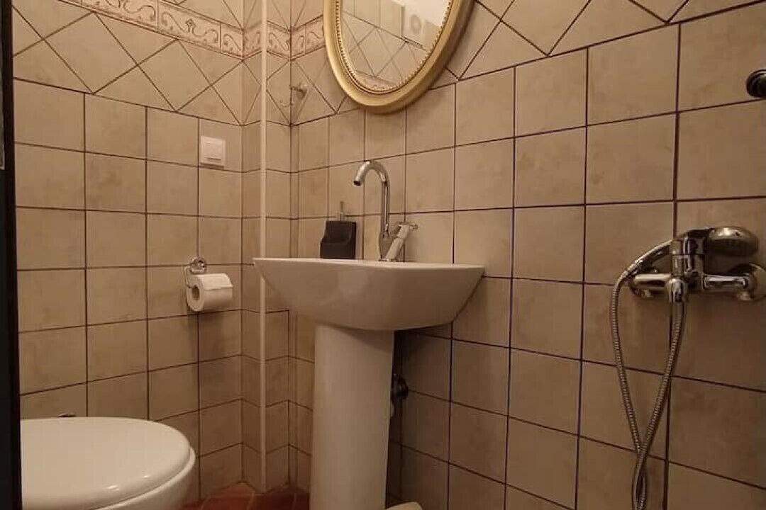Photo of Bathroom in Volos City Centre