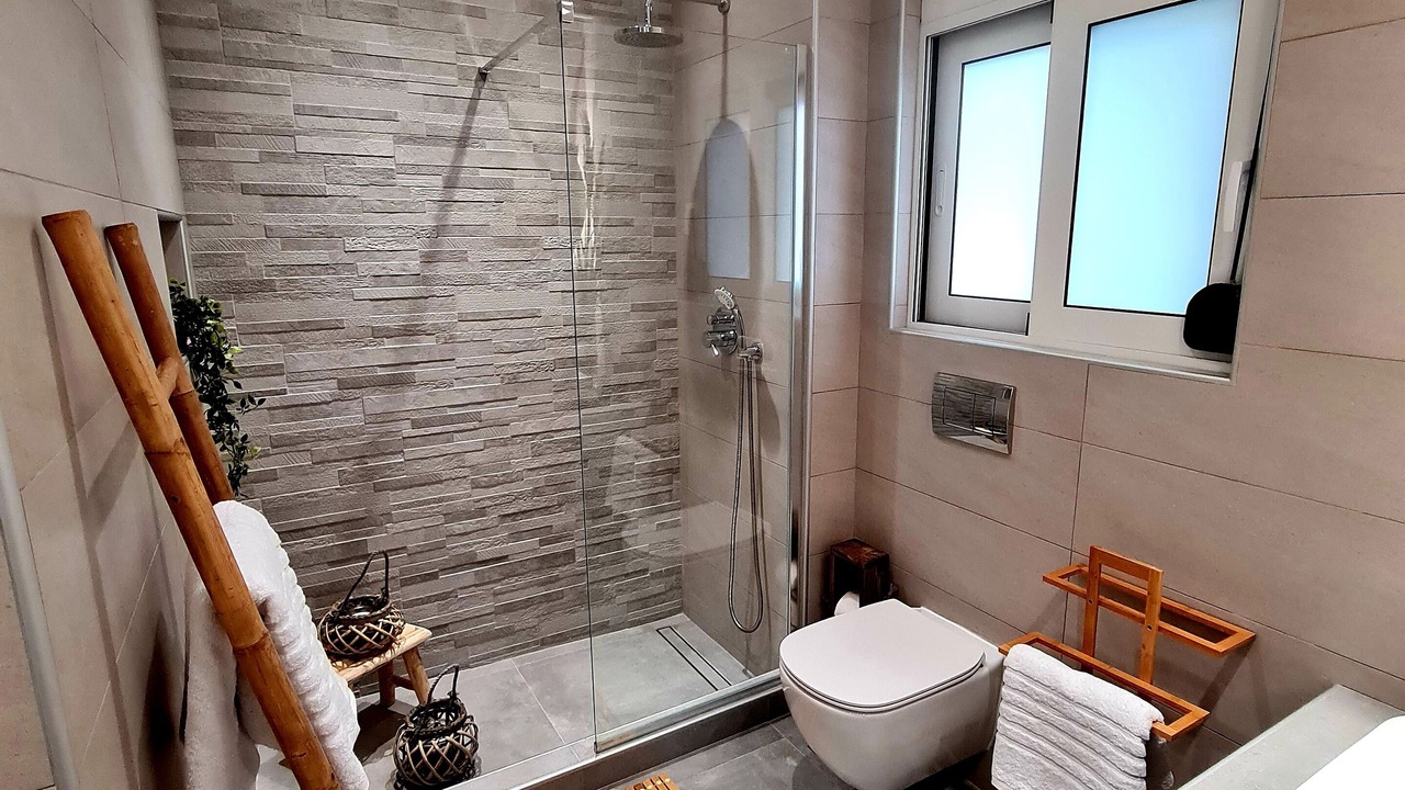 Photo of Bathroom in Kavala