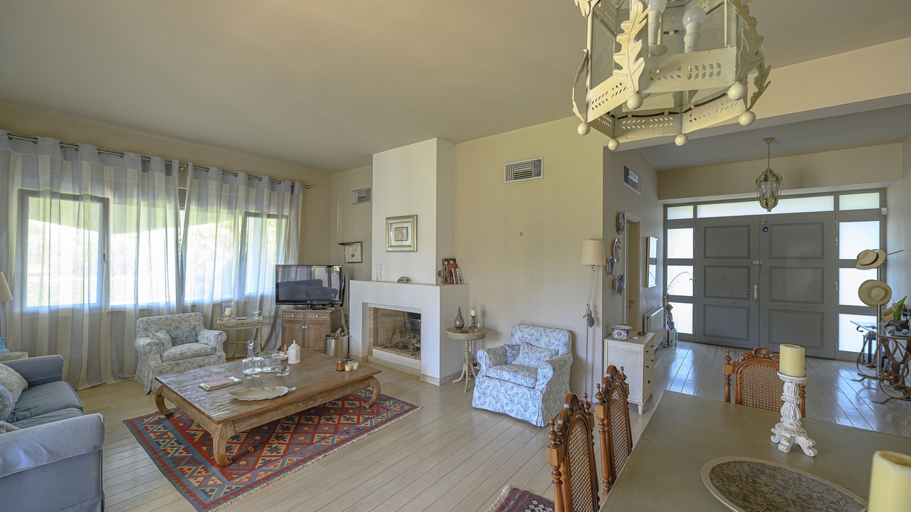 Photo of Livingroom in Katakolo