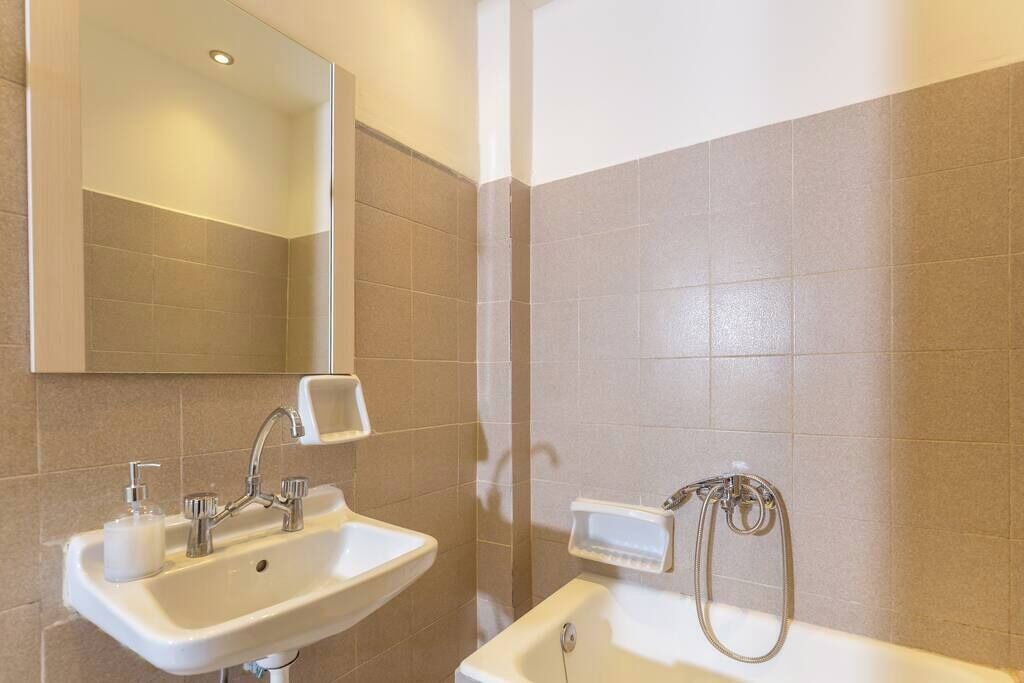 Photo of Bathroom in Roda