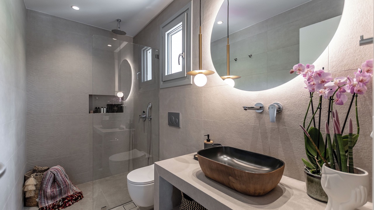 Photo of Bathroom in Naxos Town