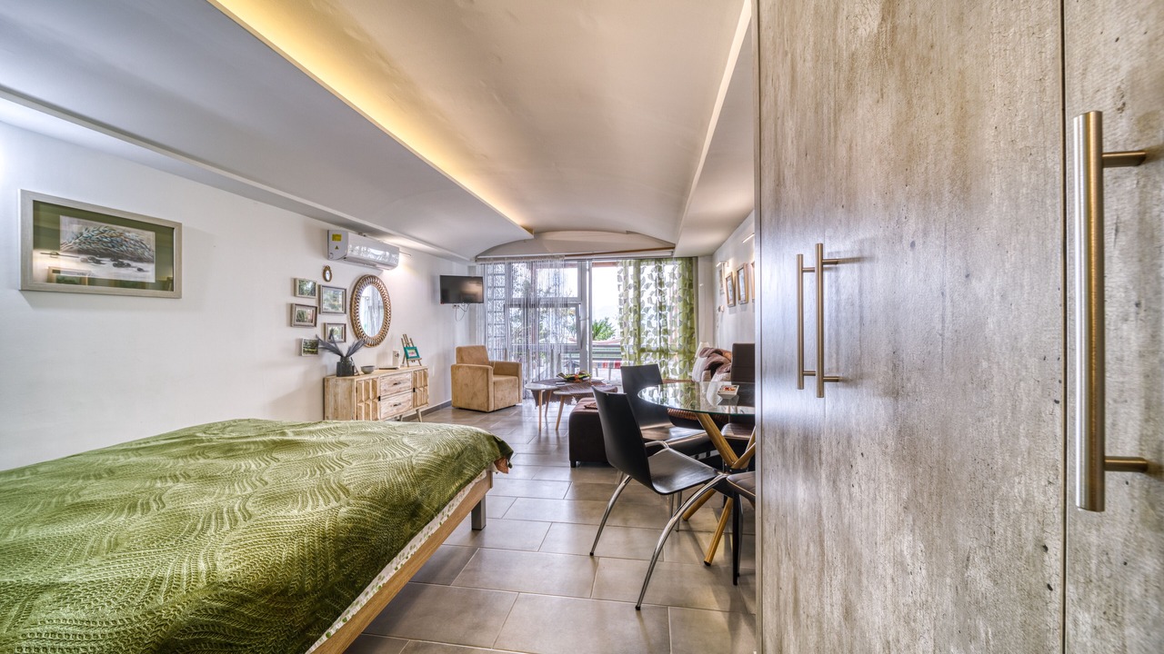Photo of Bedroom in Kamena Vourla