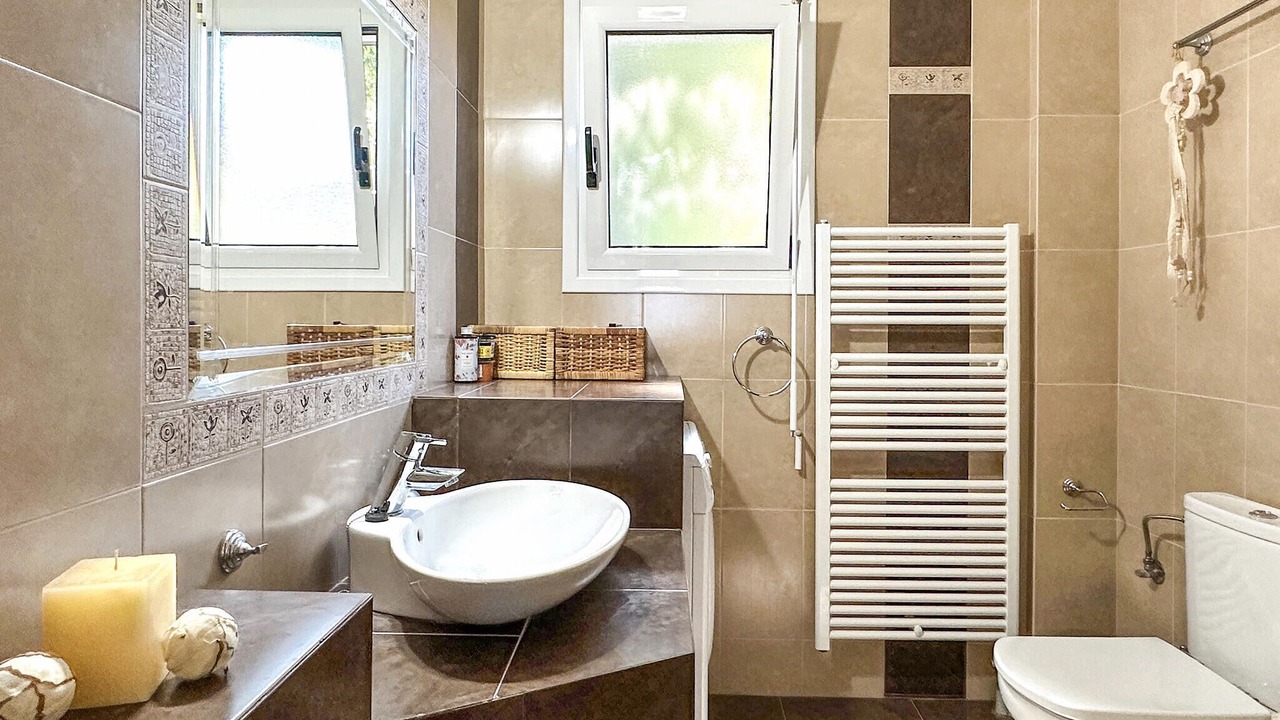 Photo of Bathroom in Pylos-Nestoras