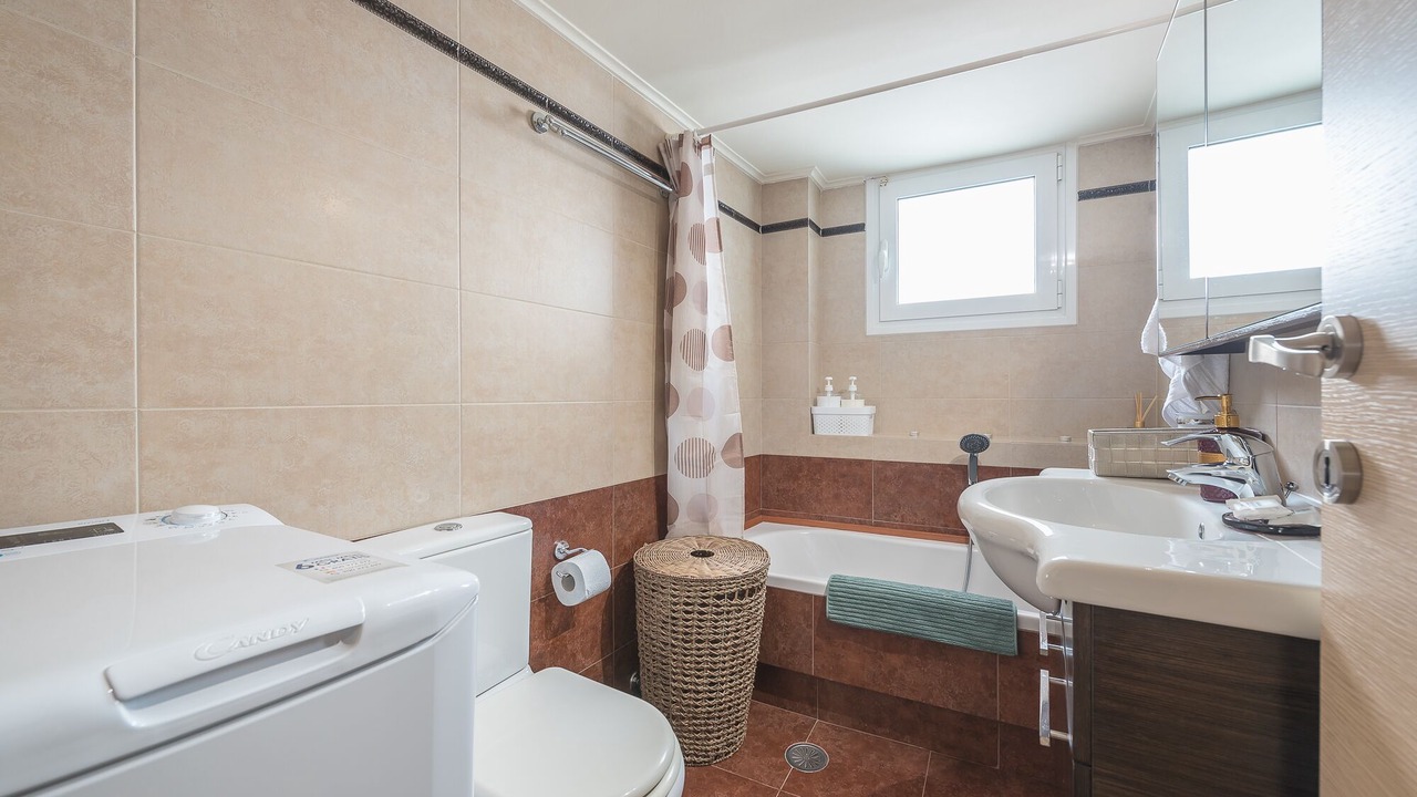 Photo of Bathroom in Petralona
