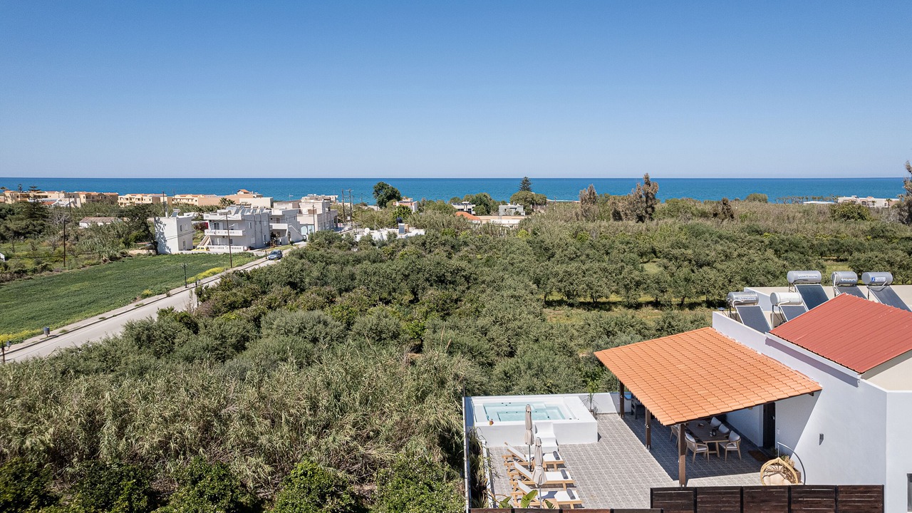 Photo of Outdoor in Gerani