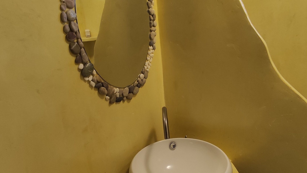 Photo of Bathroom in Velon