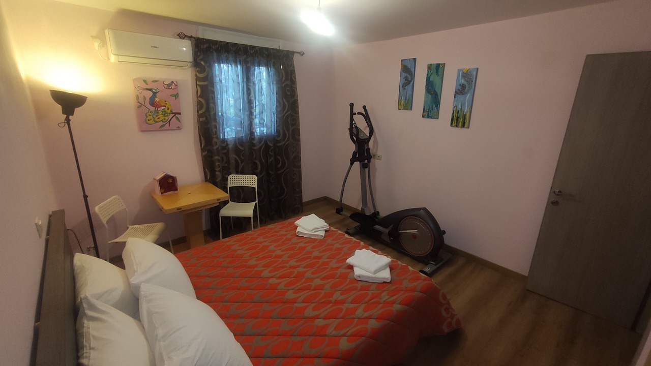 Photo of Bedroom in Velon