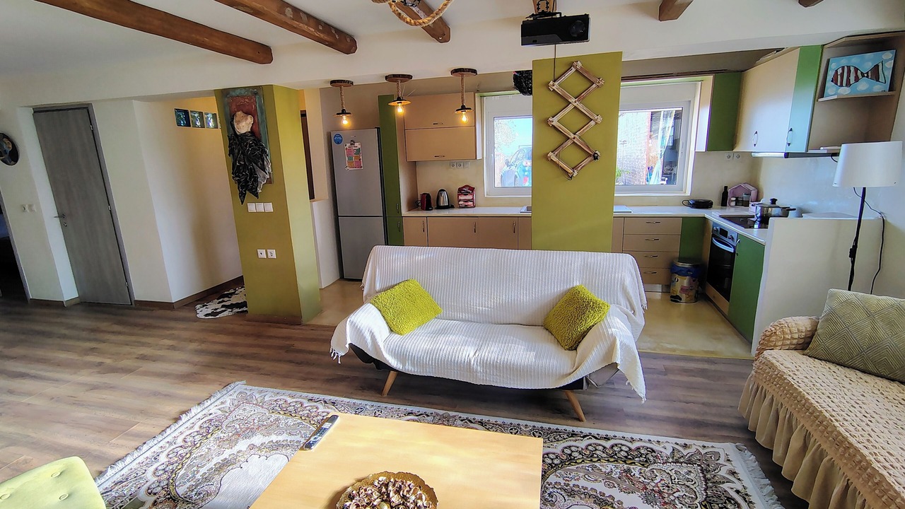 Photo of Livingroom in Velon