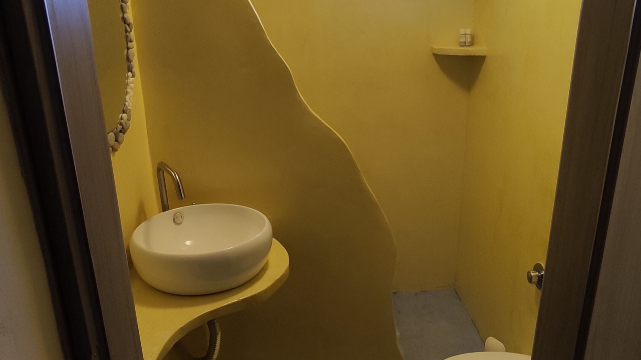 Photo of Bathroom in Velon