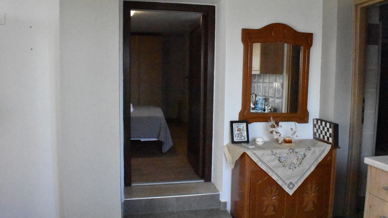 Photo of Bedroom in Ovrios