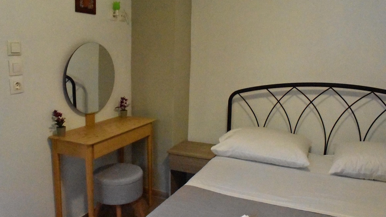 Photo of Bedroom in Ovrios