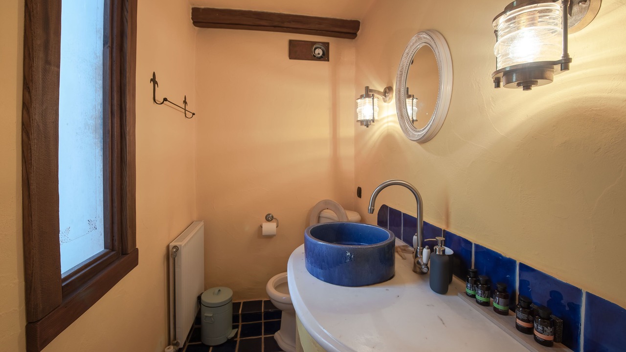 Photo of Bathroom in South Pelion