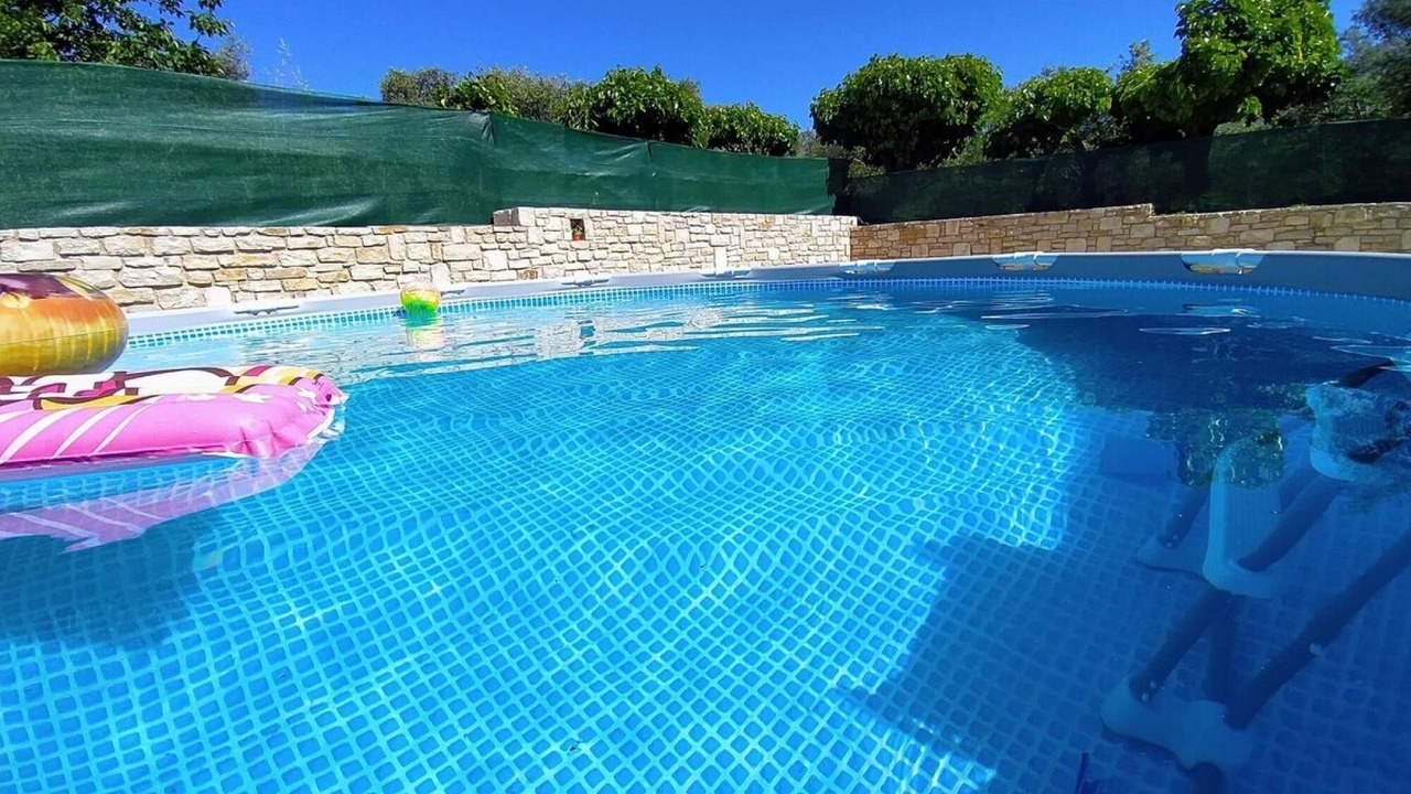 Photo of Outdoor in Pemonia