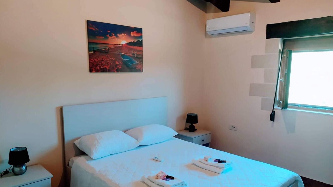 Photo of Bedroom in Pemonia