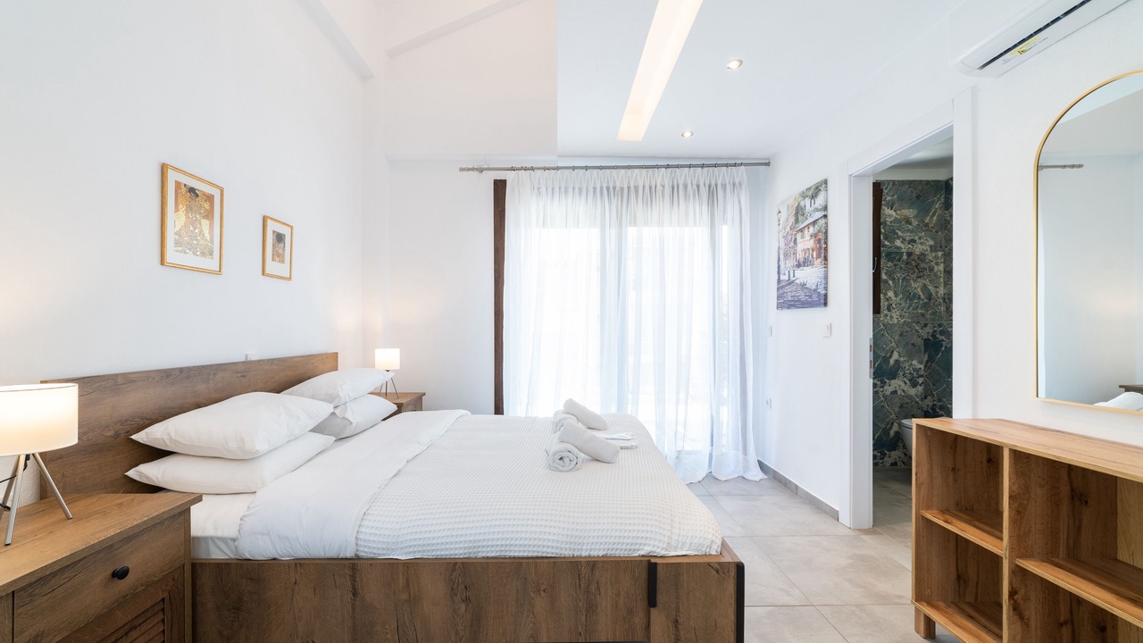 Photo of Bedroom in Paralia Ofryniou