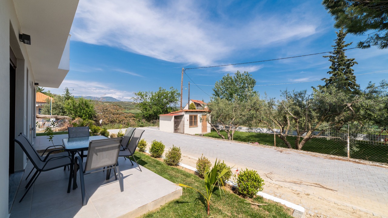 Photo of Outdoor in Paralia Ofryniou