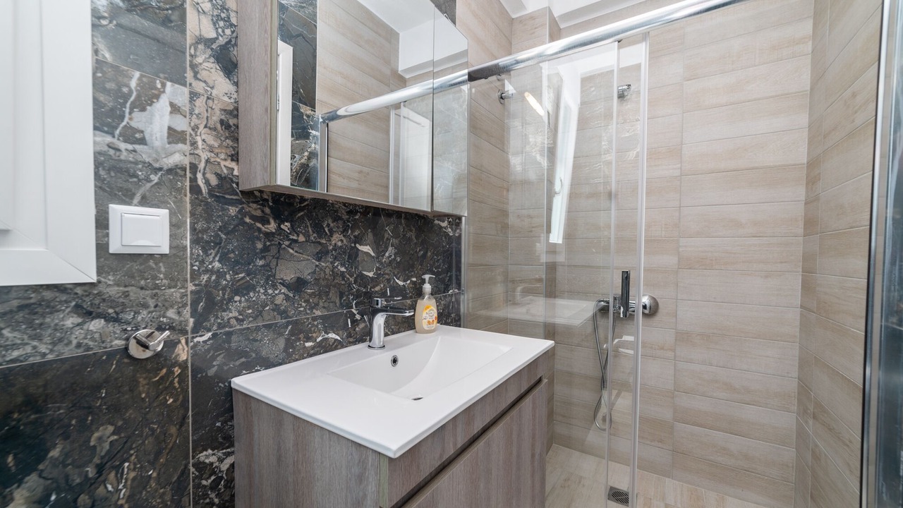 Photo of Bathroom in Ofrinion