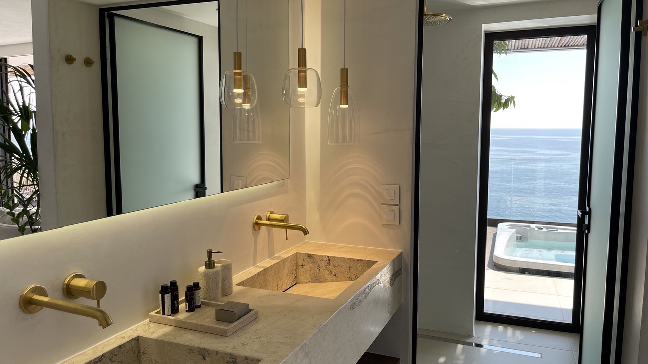 Photo of Bathroom in Achlia