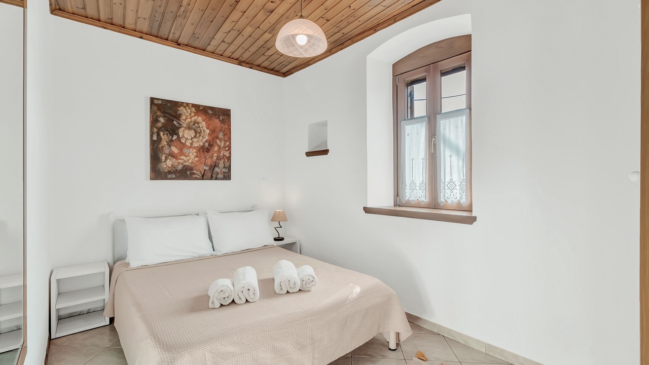 Photo of Bedroom in Katokhorion
