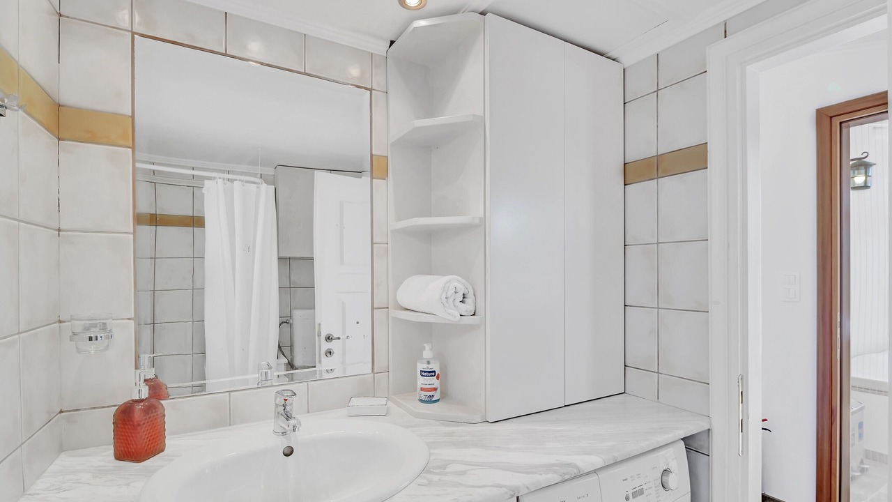 Photo of Bathroom in Katokhorion