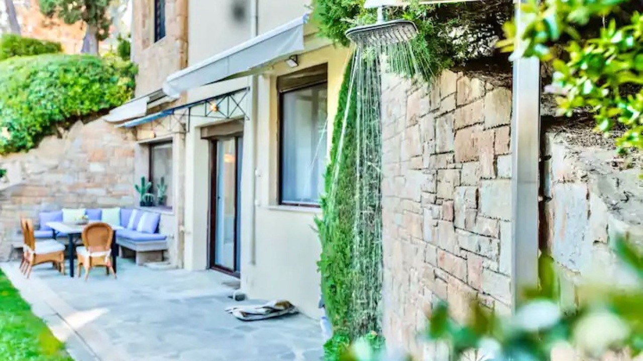 Photo of Outdoor in Sane