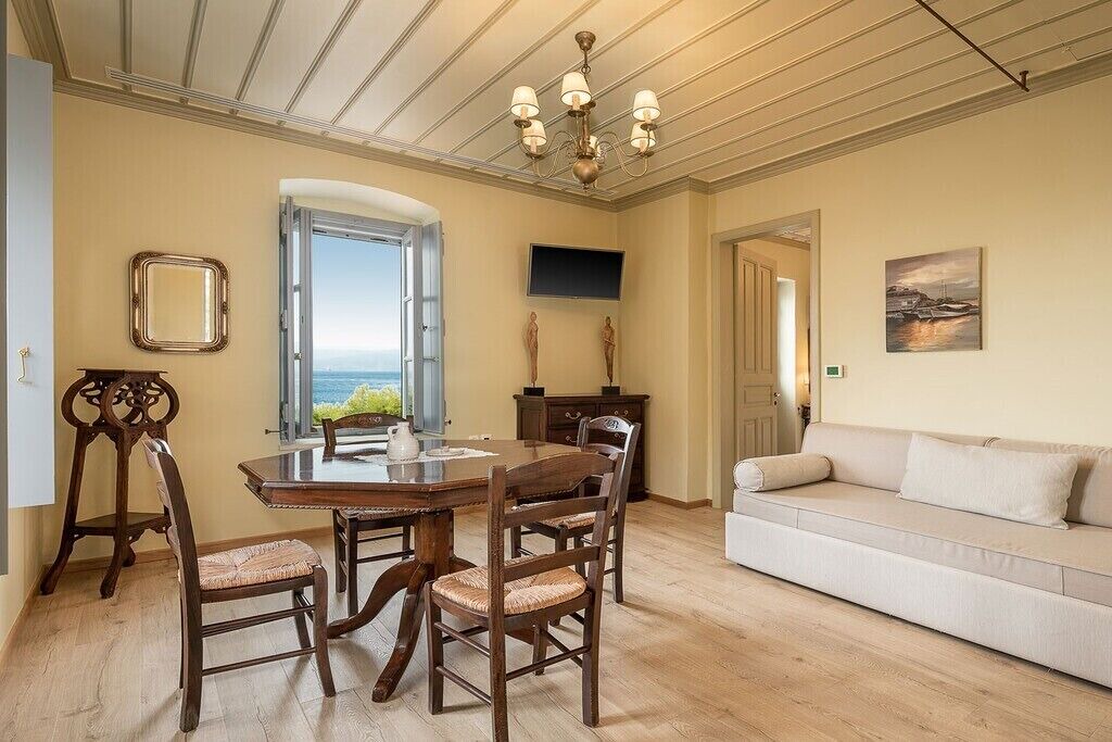 Photo of Livingroom in Hydra