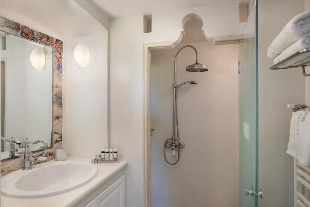 Photo of Bathroom in Hydra