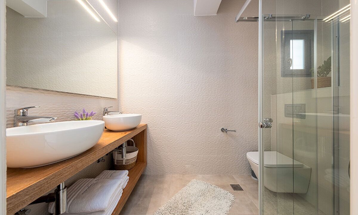 Photo of Bathroom in Ampelas