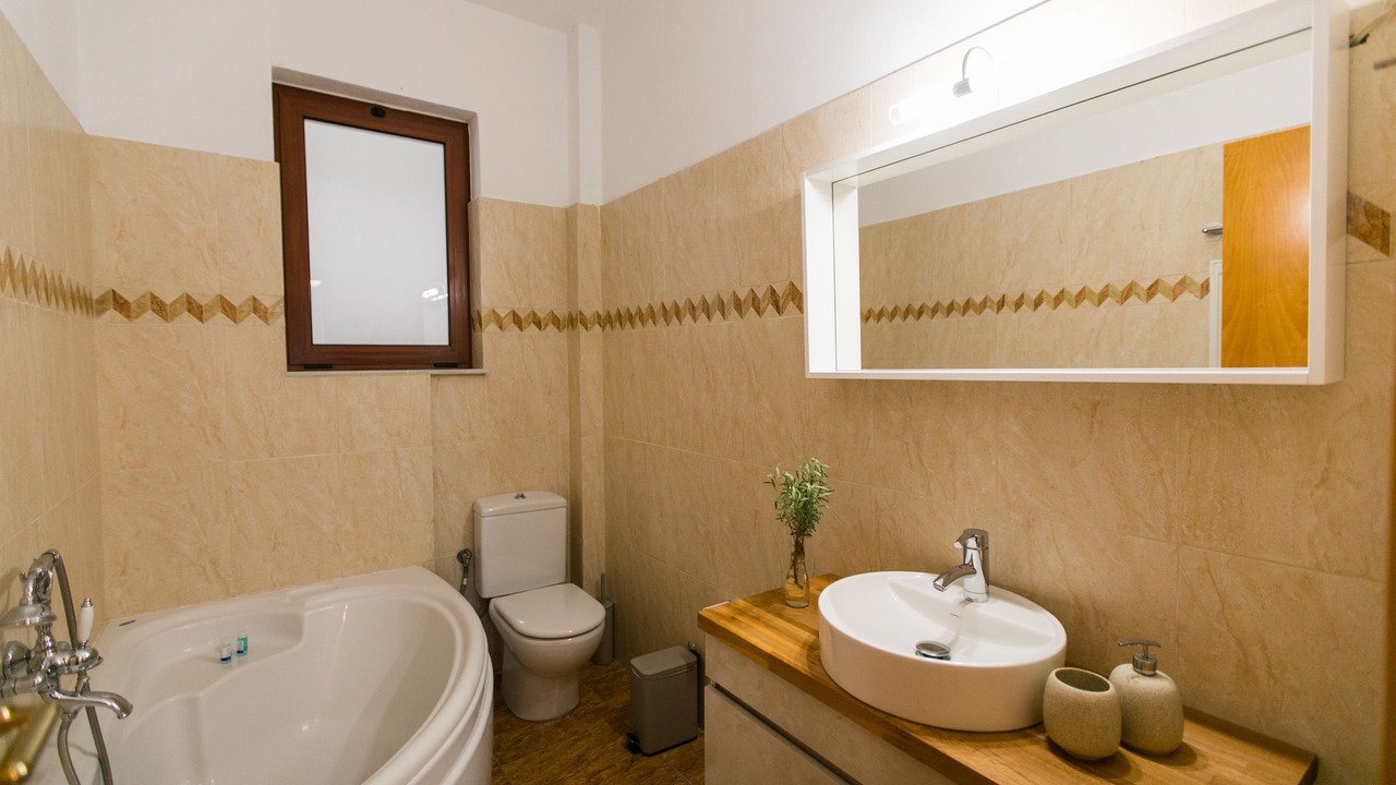 Photo of Bathroom in Mixorrouma