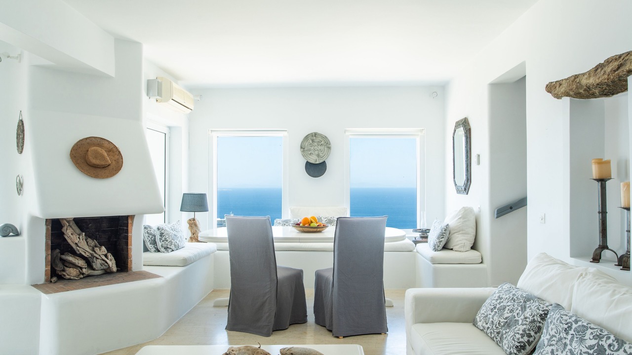 Photo of Livingroom in Tourlos
