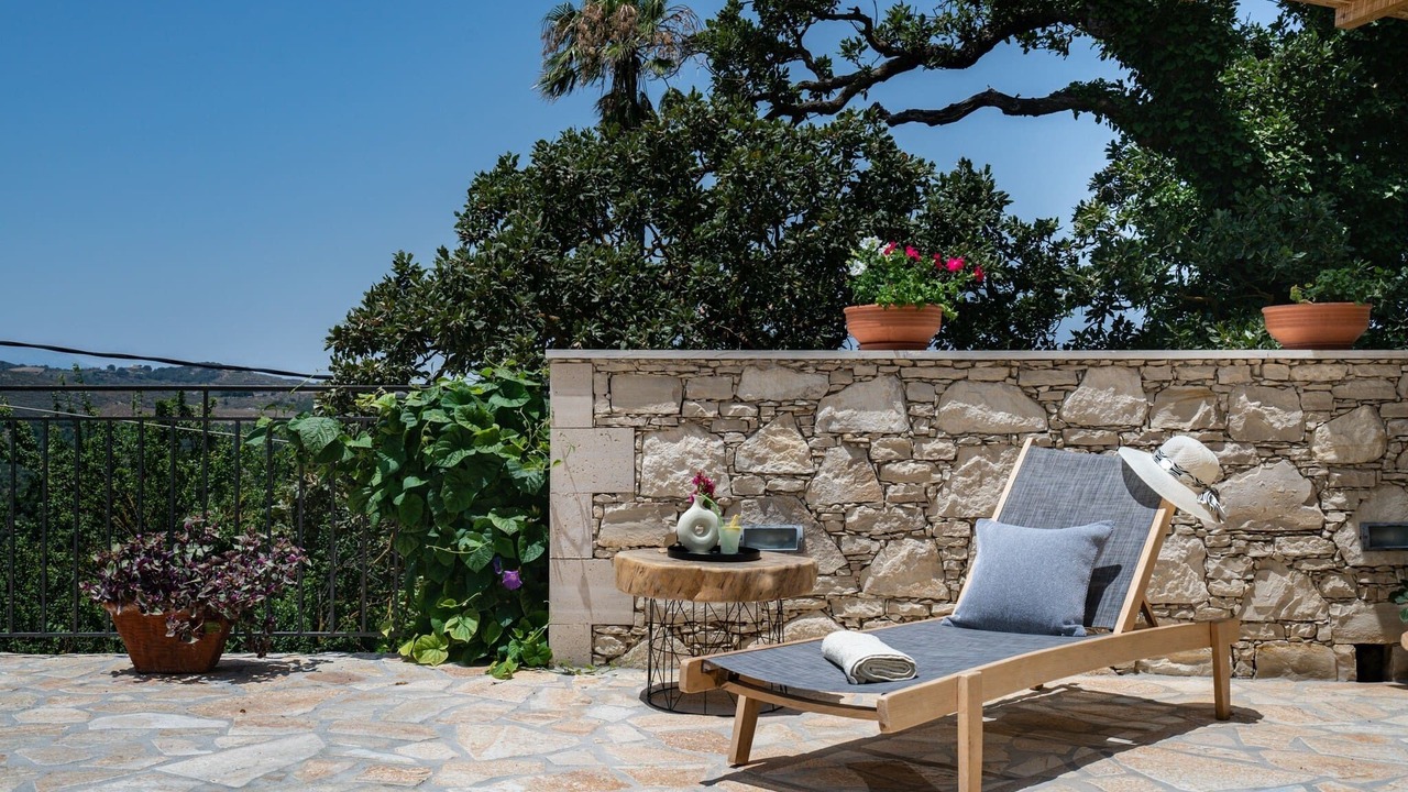 Photo of Outdoor in Armenoi